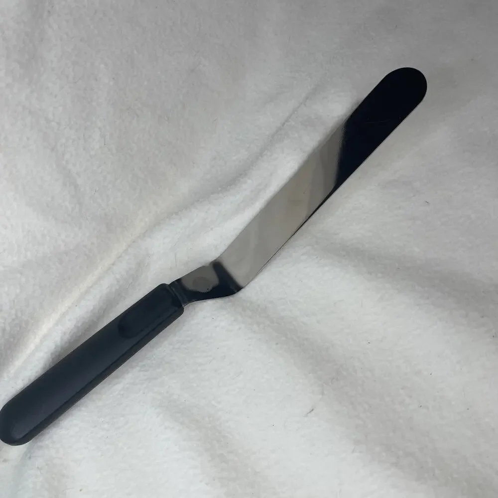 Wilton Angled Icing Spatula